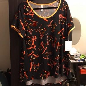 2018 Lularoe Halloween collection Classic T